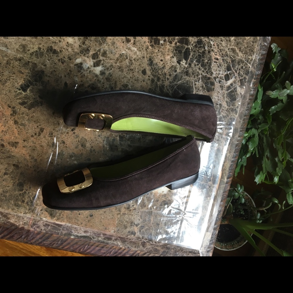 Shoes - Picture 5 of 7